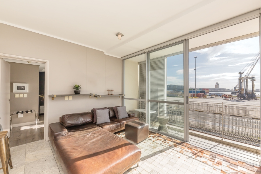 1 Bedroom Property for Sale in Foreshore Western Cape